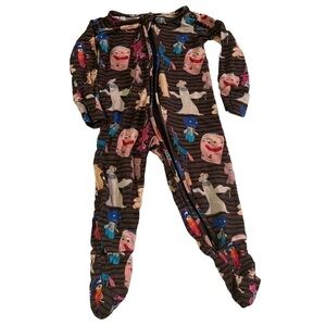 Brooke and Peyton bamboo sleeper size 0-3 months top and bottom zipper GUC